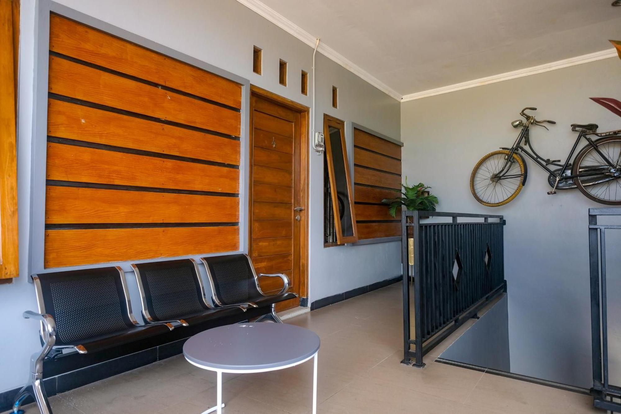 Al Abror Homestay Mandala Krida Mitra Reddoorz Jogyakarta Zewnętrze zdjęcie